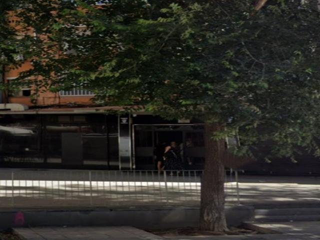Piso en venta en Cornellà De Llobregat, Calle rebublica argentina