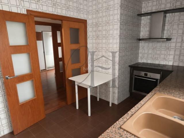 Piso en venta en Cornellà de Llobregat, Centre. Piso en venta en Calle de Joaquim Rubió i Ors. Pisos Cornellà de.