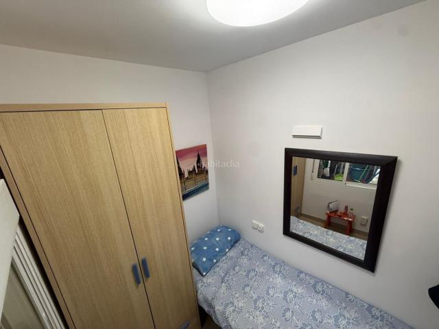 Piso en venta en Cornellà de Llobregat, El Pedró. PISO A LA VENTA En Carrer de Marià Benlliure, CORNELLA DE LLOBREGAT, Barcelona, Catalunya, España. Pisos Cornellà de.