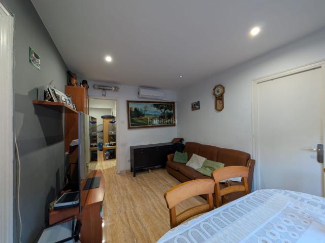 Piso en venta en Cornellà de Llobregat, La Gavarra. Excelente oportunidad de inversión en Cornellà de Llobregat. Pisos Cornellà de.