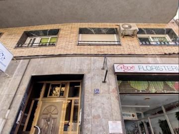 Piso en venta en Cornellà de Llobregat, La Gavarra. Pisos Cornellà de.