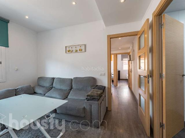 Piso en venta en Cornellà de Llobregat, La Gavarra. Pisos Cornellà de.