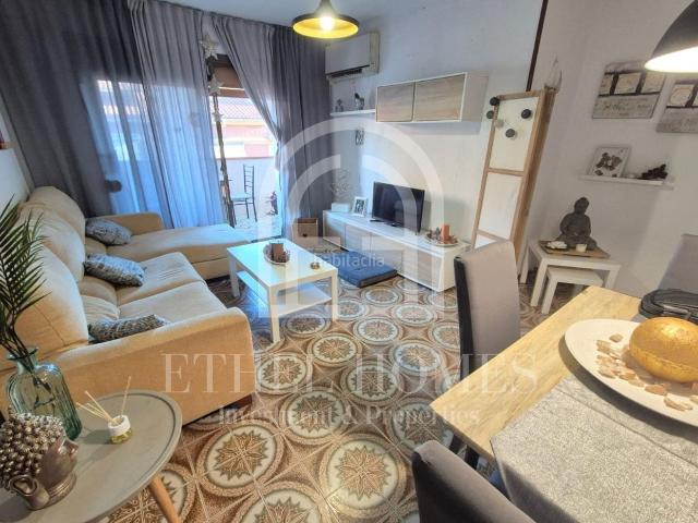 Piso en venta en Cornellà de Llobregat, La Gavarra. Pisos Cornellà de.