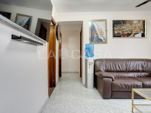 Piso en venta en Cornellà de Llobregat, Sant Ildefons. Piso de 3 habitaciones en Cornellà de Llobregat, zona La Gavarra. Pisos Cornellà de.
