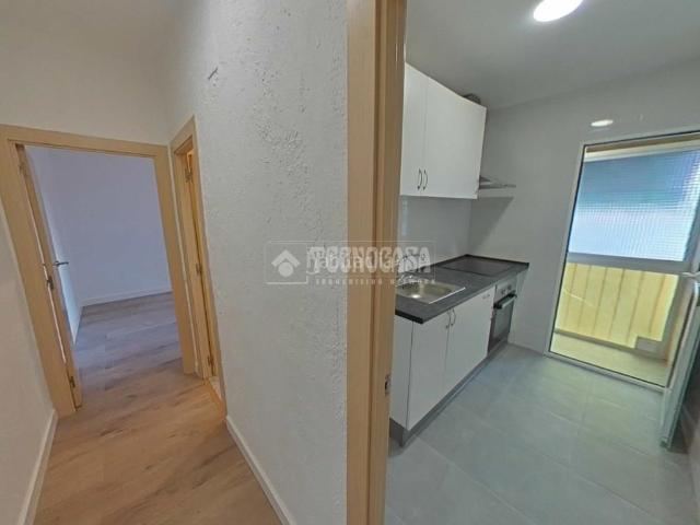 Piso en venta en Cornellà de Llobregat, Sant Ildefons. Piso en venta en Cornellà de llobregat. Pisos Cornellà de.