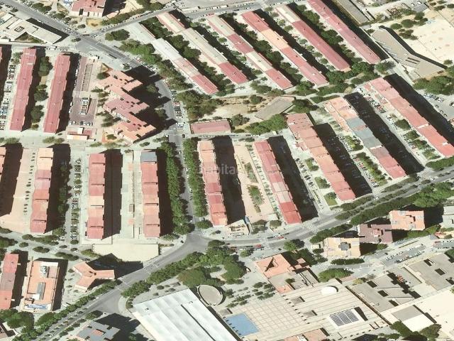Piso en venta en Cornellà de Llobregat, Sant Ildefons. Piso en venta en avda Republica Argentina. Pisos Cornellà de.