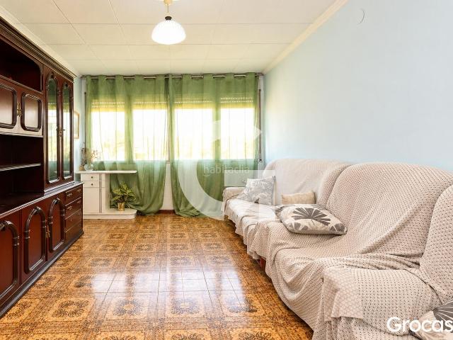 Piso en venta en Cornellà de Llobregat, Sant Ildefons. 5to sin ascensor Una espectacular oportunidad para encontrar tu nuevo hogar!. Pisos Cornellà de.