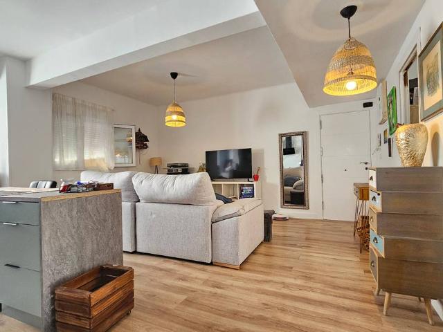 Piso en Venta en Coronación