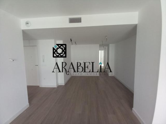 Piso en venta en Córdoba, Ciudad Jardín Zoco. MAGNÍFICO PISO DE OBRA NUEVA A ESTRENAR CON PISCINA EN CIUDAD JARDÍN. Pisos.