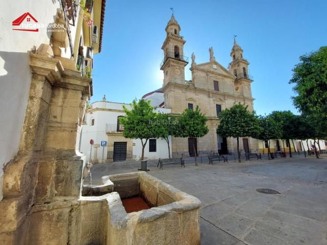 Piso en venta en Córdoba, Sta. Marina San Andrés San Pablo San Lorenzo. Acogedor piso céntrico en zona San Lorenzo con vestidor y trastero. Pisos.