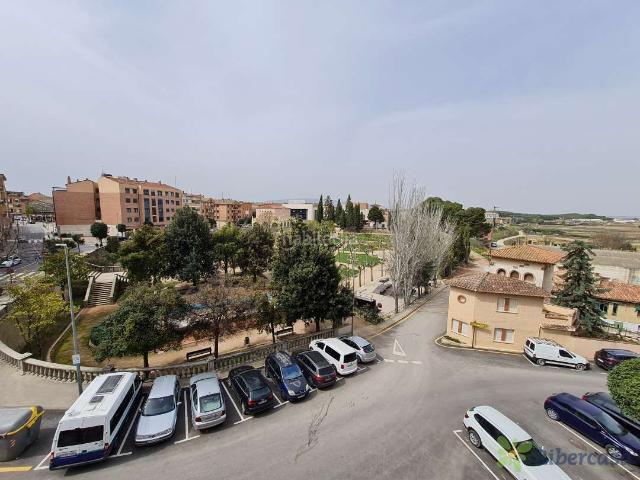 Piso en venta en Corella. Preciosas vistas, piso situado en Urbanización con Piscina. Pisos.