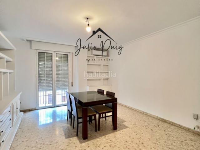 Piso en venta en Coria del Río. Piso en venta en Gran Plaza Coria del Río zona céntrica. Pisos Coria del.