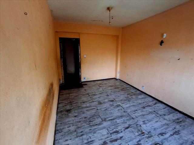 Piso en venta en Corrales de Buelna Los, Cantabria en Calle San Benito