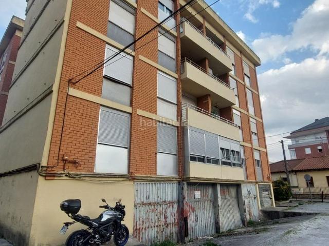 Piso en venta en Corrales de Buelna Los. Piso de 3 dormitorios en Los Corrales de Buelna. Pisos Corrales de Buelna.