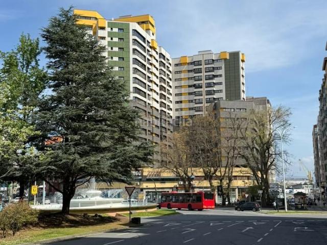 Piso en venta en Coruña A, Cuatro Caminos Plaza de la Cubela. Piso en venta en Cuatro Caminos A Coruña. Pisos Coruña.