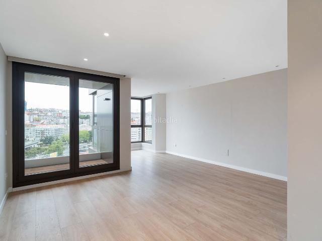 Piso en venta en Coruña A, Cuatro Caminos Plaza de la Cubela. Vivienda amplia y luminosa a estrenar. Pisos Coruña.