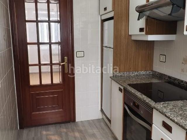 Piso en venta en Coruña A, Los Castros Castrillón. Pisos Coruña.