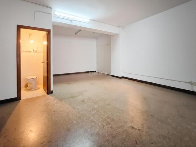 Piso en venta en Coruña A, Los Castros Castrillón. * TECHOS ALTOS, MUCHA LUZ Y POTENCIAL EN AV. DE OZA *. Pisos Coruña.