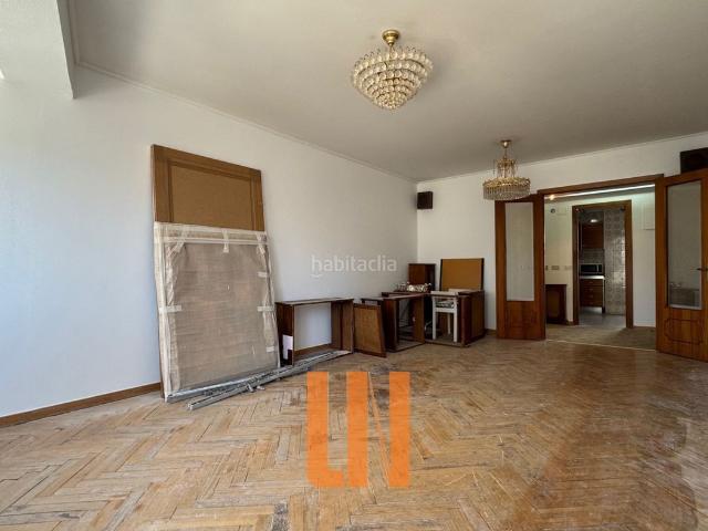 Piso en venta en Coruña A, Monte Alto Zalaeta Atocha. Vivienda de 4 dormitorios con plaza de garaje y trastero. Pisos Coruña.