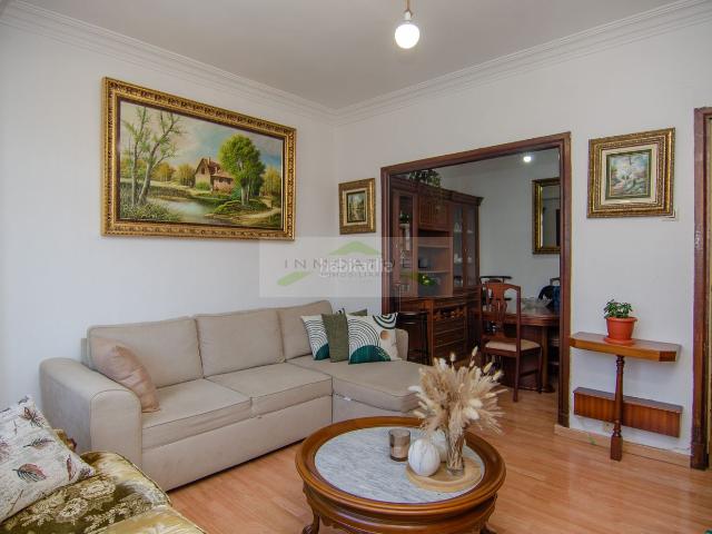 Piso en venta en Coruña A, Os Mallos. Piso amplio de 90 m² y muy soleado a un paso de la Estación Intermodal. A Coruña. Pisos Coruña.
