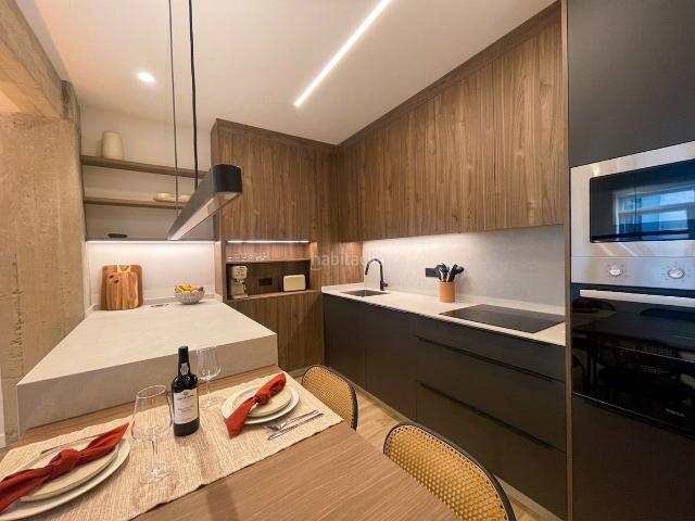 Piso en venta en Coruña A, Os Mallos. Piso en venta en Cuatro Caminos, 2 dormitorios. Pisos Coruña.