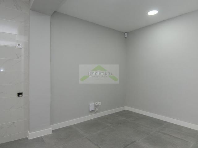 Piso en venta en Coruña A, Os Mallos. Piso exterior de 55m2 Orientación sur a solo 100 metros de la Estación Intermodal. A Coruña. Pisos Coruña.
