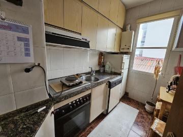 Piso en venta en Coruña A, Os Mallos. QUINTO PISO SIN ASCENSOR EN AVDA ARTEIXO ZONA PARQUE VIOÑO. Pisos Coruña.