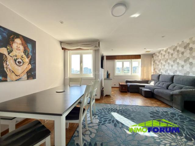 Piso en venta en Coruña A, Someso Matogrande. Preciosa vivienda en A Coruña con TRES dormitorios, GARAJE y trastero. Pisos Coruña.