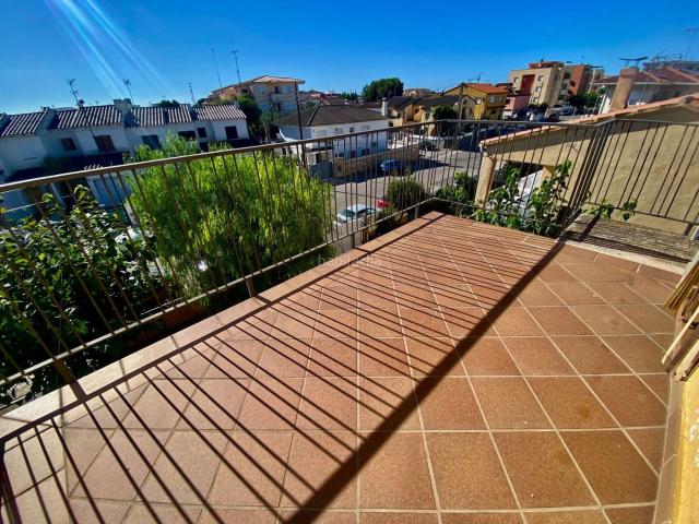 Piso en venta en Creixell Costa Dorada. Piso de 3 habitaciones en Rincón del Cesar, Creixell. Pisos.