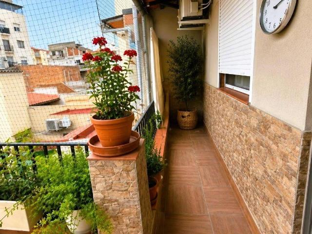 Piso en Venta en Creu de Barberà