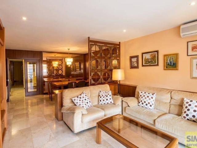Piso en Venta en Creu de la Mà