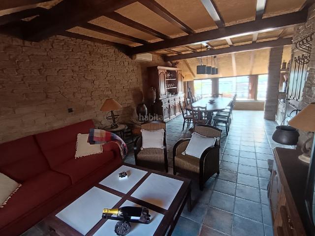 Piso en venta en Durango. OFICINAS PARA RECONVERTIR A VIVIENDA, EN VENTA, EN ERMODO KALEA, DURANGO. Pisos.