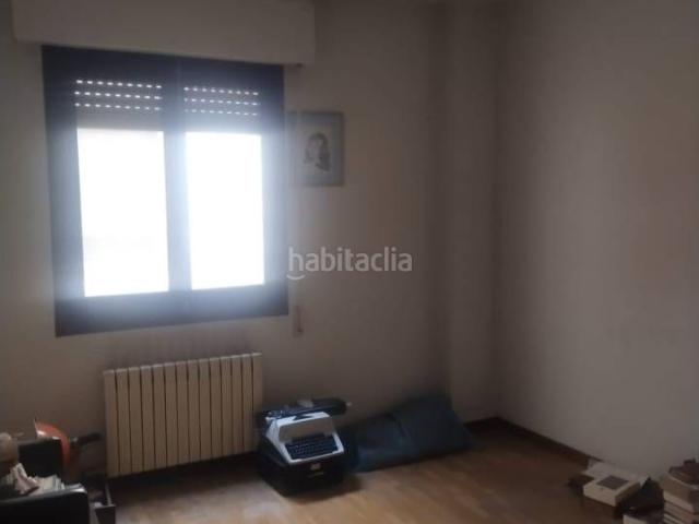 Piso en venta en Daimiel. Se vende piso céntrico en Daimiel de 3 Dormitorios. Pisos.