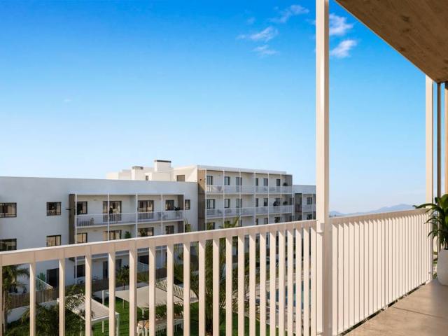 Piso en Venta en Distrito Zeta Recinto Ferial Cortijo de Torres