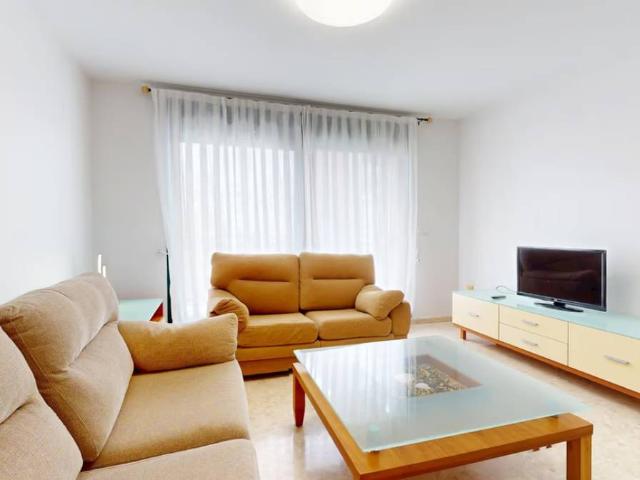 Piso en Venta en Distrito Zeta Recinto Ferial Cortijo de Torres