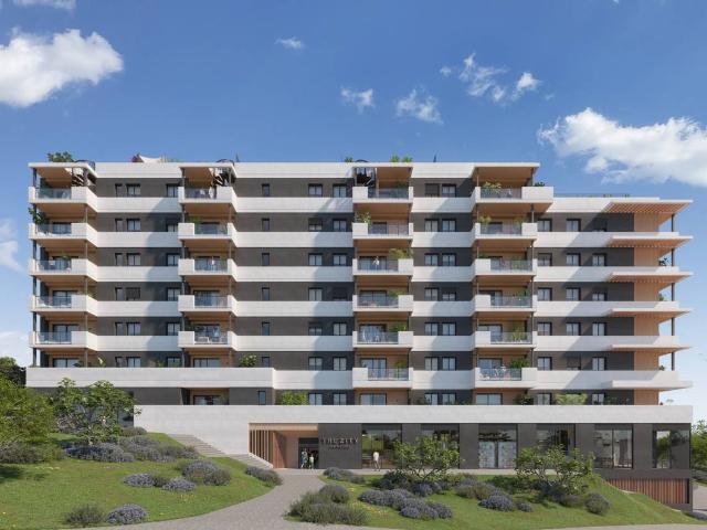 Piso en Venta en Distrito Zeta Recinto Ferial Cortijo de Torres