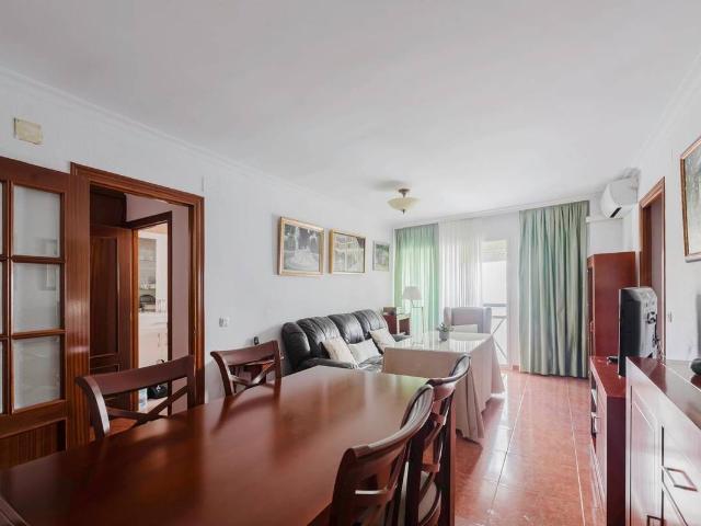 Piso en Venta en Doctor Barraquer G. Renfe Policlínico