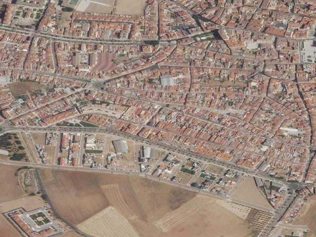 Piso en venta en Don Benito. Piso en Calle Sarmiento en Don Benito, Badajoz. Pisos Don.