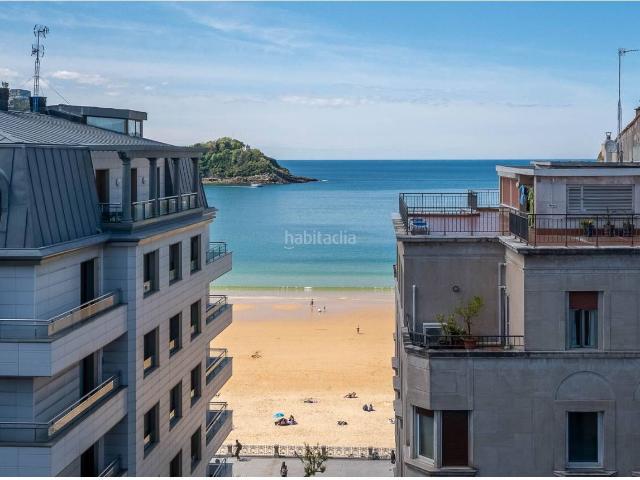 Piso en venta en Donostia San Sebastián, Área Romántica. Piso en venta en Centro20007. Pisos Donostia San.