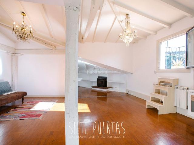Piso en venta en Donostia San Sebastián, Gros. Piso con terracita orientada al SUR y vistas despejadas. Plaza de garaje incluida. Pisos Donostia San.