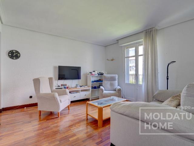 Piso en venta en Donostia San Sebastián, Miracruz. OPORTUNIDAD PISO ATEGORRIETA. Pisos Donostia San.