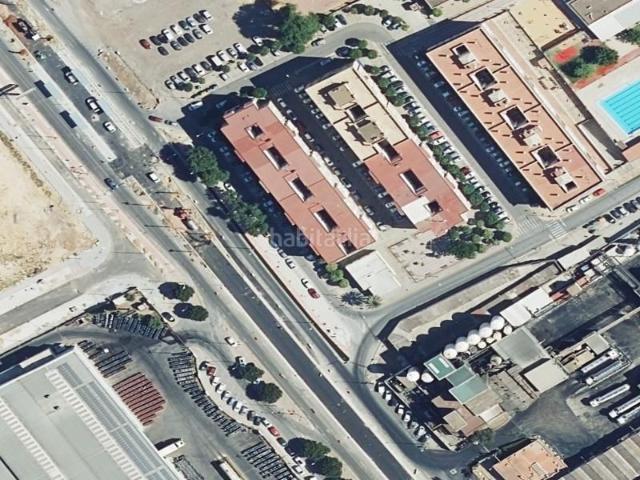 Piso en venta en Dos Hermanas, Centro Doña Mercedes. Venta de Piso en LAS TORRES, Dos Hermanas Sevilla. Pisos Dos.
