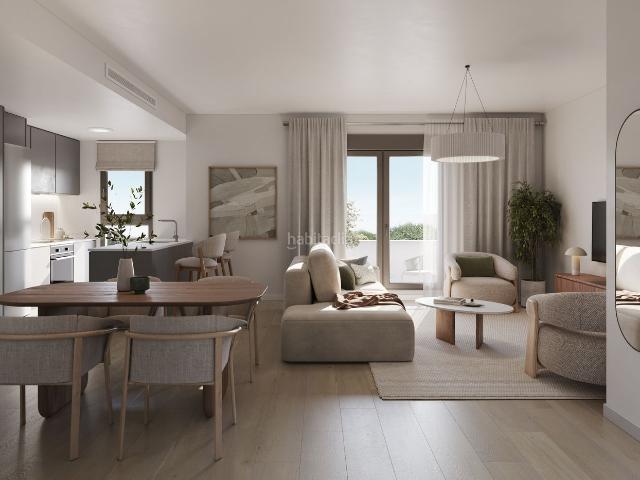 Piso en venta en Dos Hermanas, Entrenúcleos. Residencial Erithea. Pisos Dos.