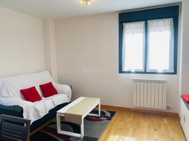 Piso en venta en Ezcaray. Piso con Terraza Excepcional, Piscina y Txoko!. Pisos.