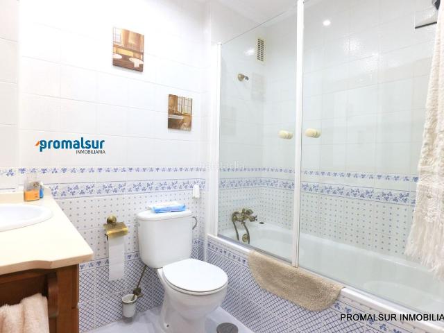 Piso en venta en Écija. Piso en venta en Alcarrachela, 4 dormitorios. Pisos.