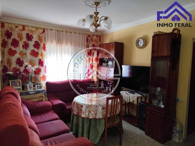 Piso en venta en Écija. Piso en venta en La Doma, 4 dormitorios. Pisos.