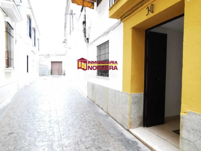Piso en venta en Écija. PISO RECIEN REFORMADO STA CRUZ. Pisos.