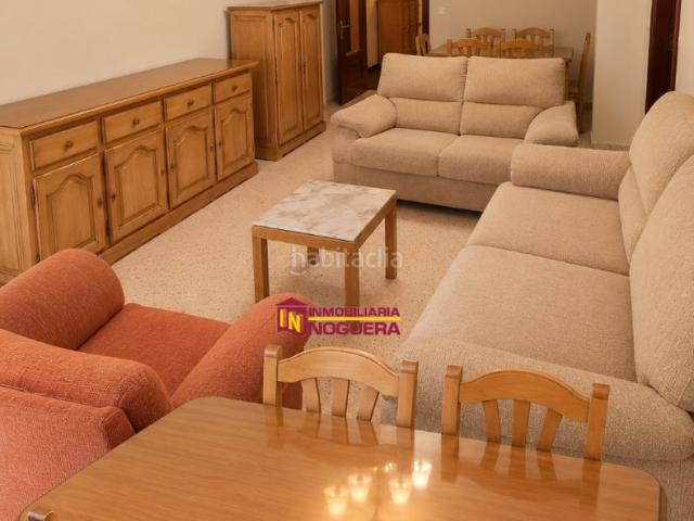 Piso en venta en Écija. PISO ZONA MERINOS. RENTA LIBRE. Pisos.
