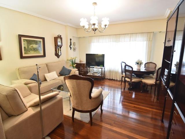 Piso en venta en Eibar. EXCLUSIVA. Amplia vivienda en Estaziño. Pisos.