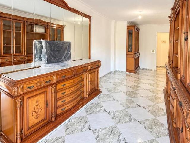 Piso en Venta en El Molinillo Capuchinos